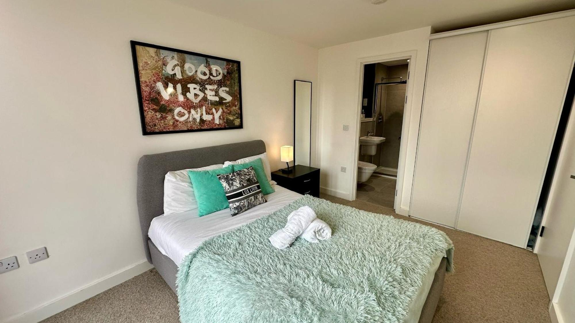 Lux Livin' Apartments - Luxury 2 Bed Apartment With Sky Garden Manchester Exterior foto