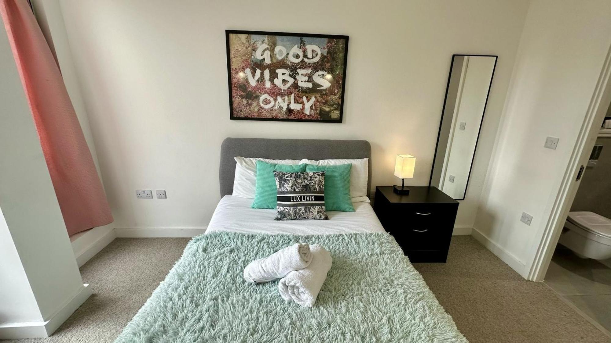 Lux Livin' Apartments - Luxury 2 Bed Apartment With Sky Garden Manchester Exterior foto